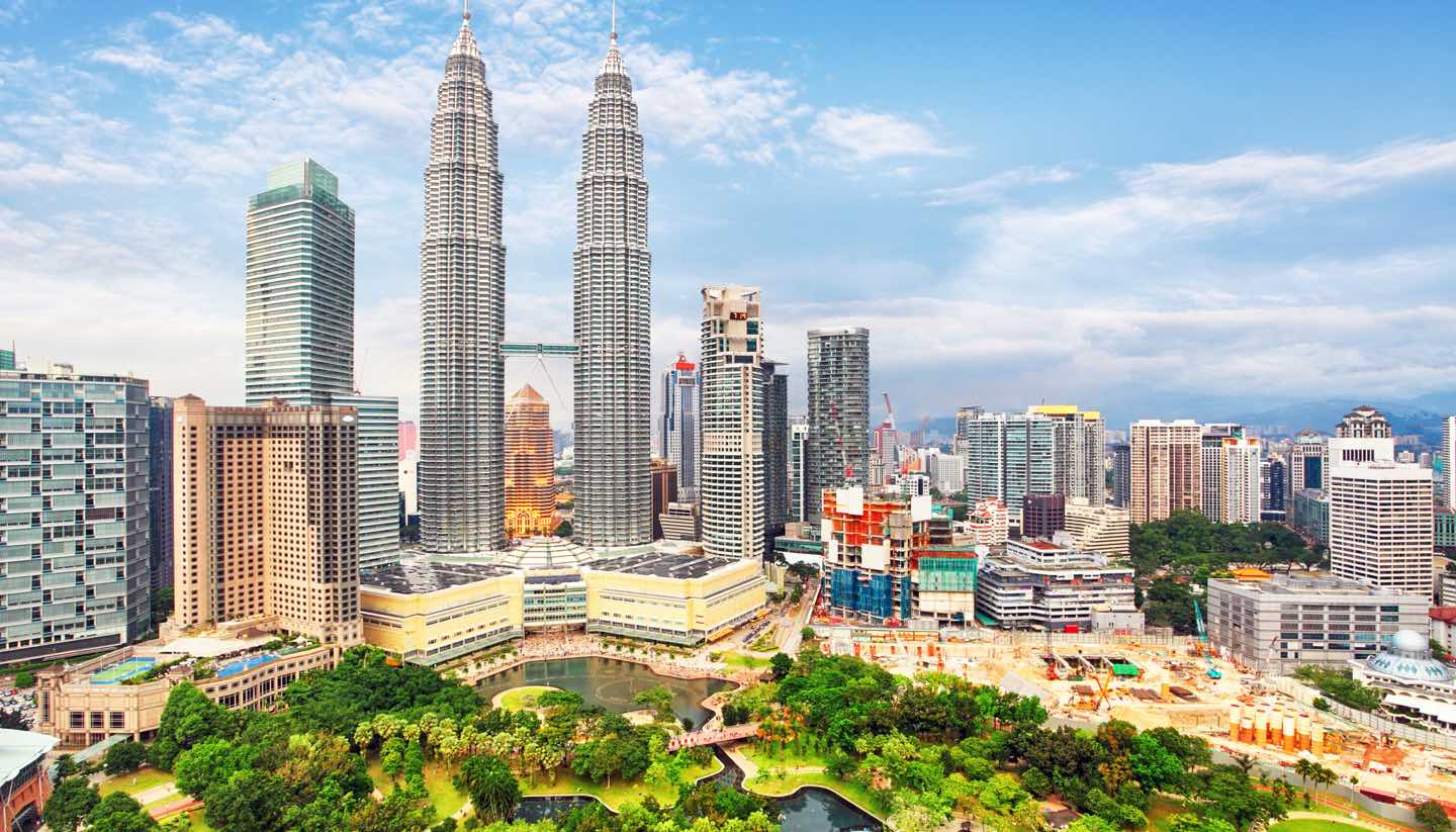 Think-Malaysia-KualaLumpur-517054964-TomasSereda-copy.jpg